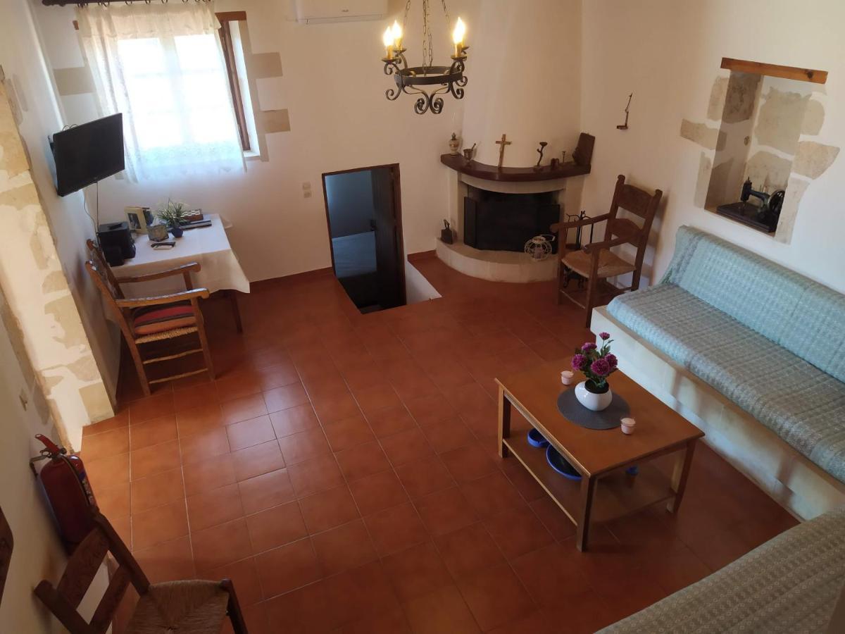 Fenareti Village House Makhairoí エクステリア 写真