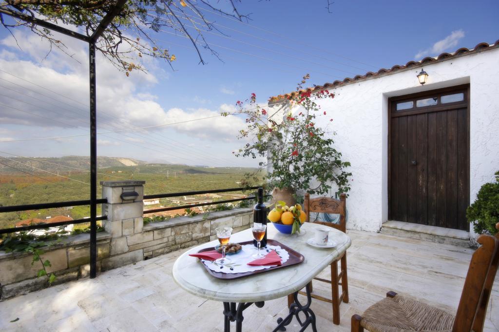 Fenareti Village House Makhairoí エクステリア 写真